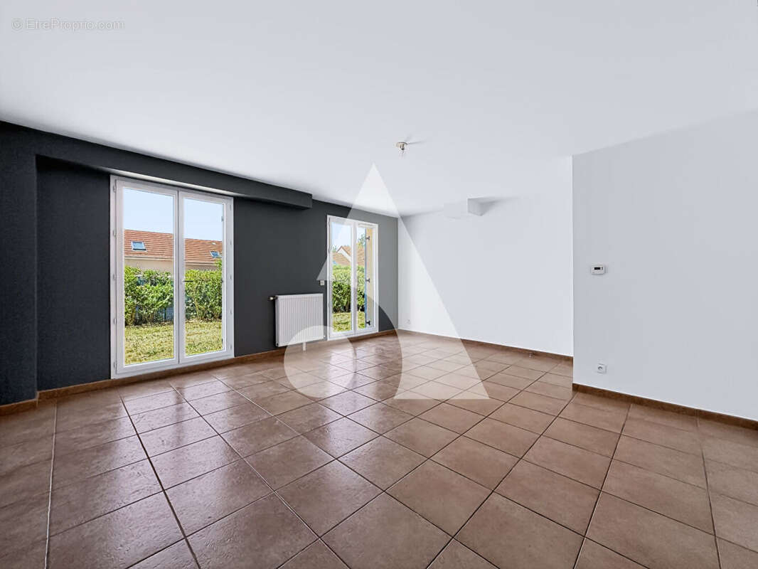 Maison avec sous-sol total et garage double à Frépillon 6 pièce(s) 128.1 m2 - photo 4