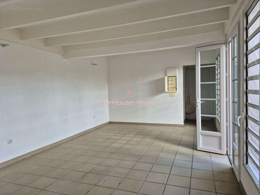 Maison 90 m² à Les Trois-Ilets  - photo 9