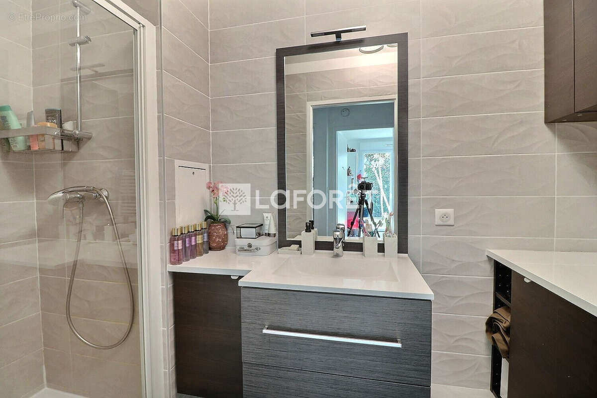 Appartement à RUEIL-MALMAISON