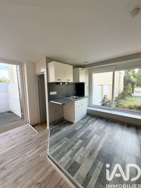 Photo 5 - Maison à SAINT-DENIS-LA-CHEVASSE