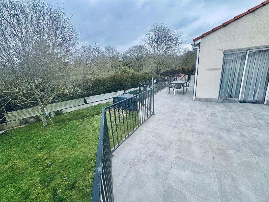 Maison à MORTAGNE-SUR-SEVRE