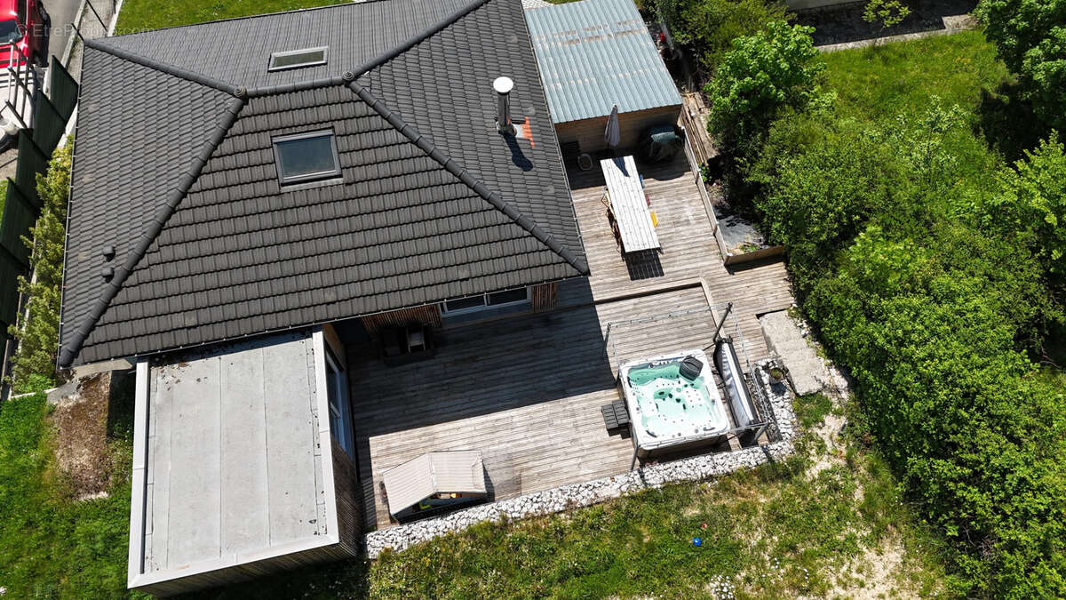 Maison à BONNE