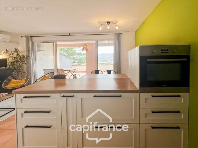 Appartement à MALLEMORT