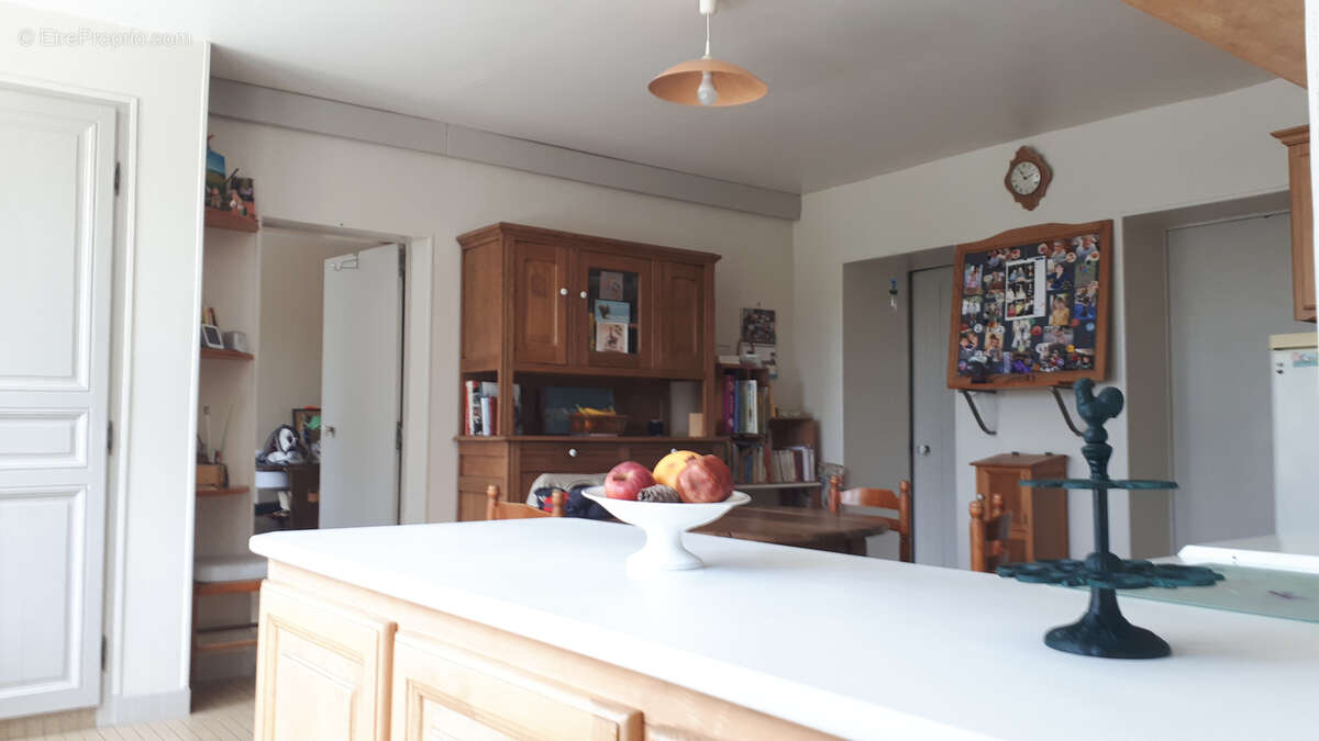 Maison à DANGE-SAINT-ROMAIN