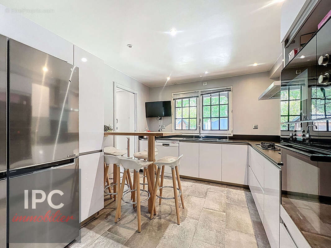 Maison à SAINT-DENIS