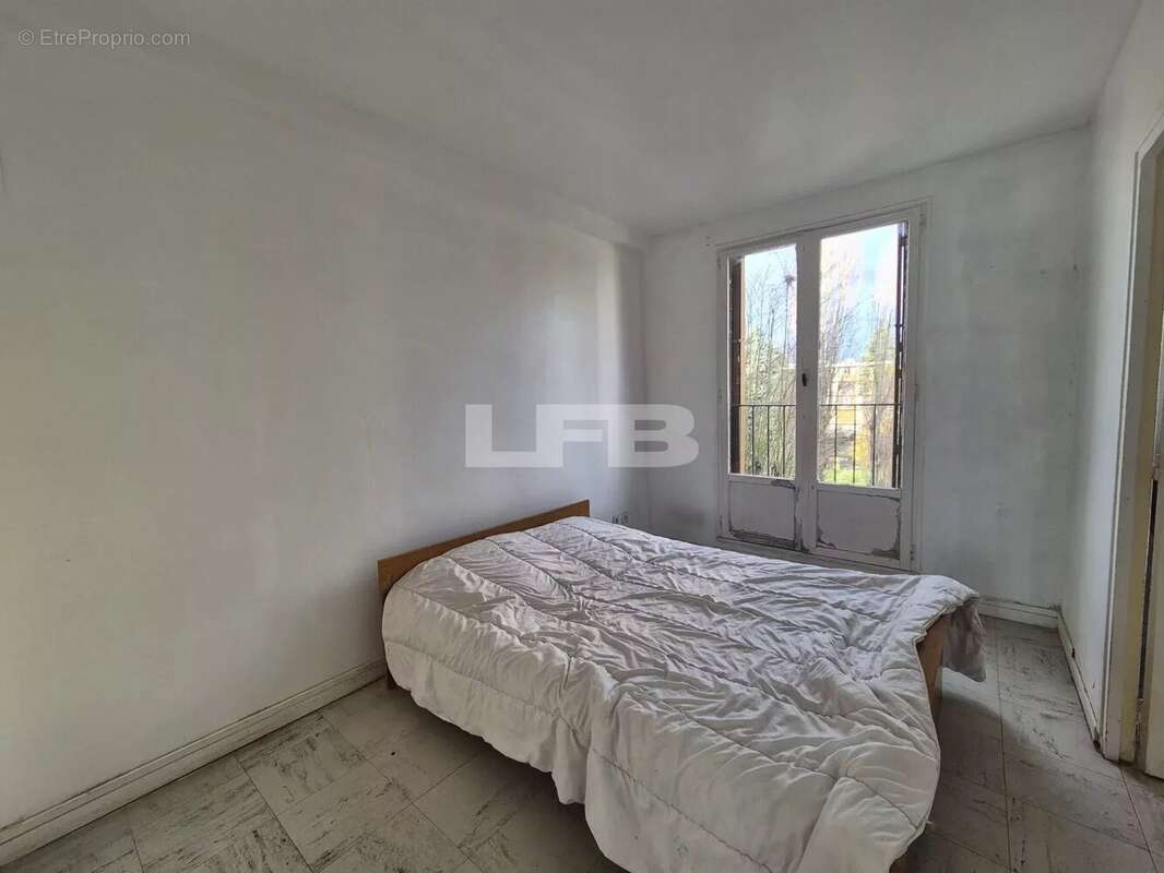 Appartement à EPINAY-SUR-SEINE