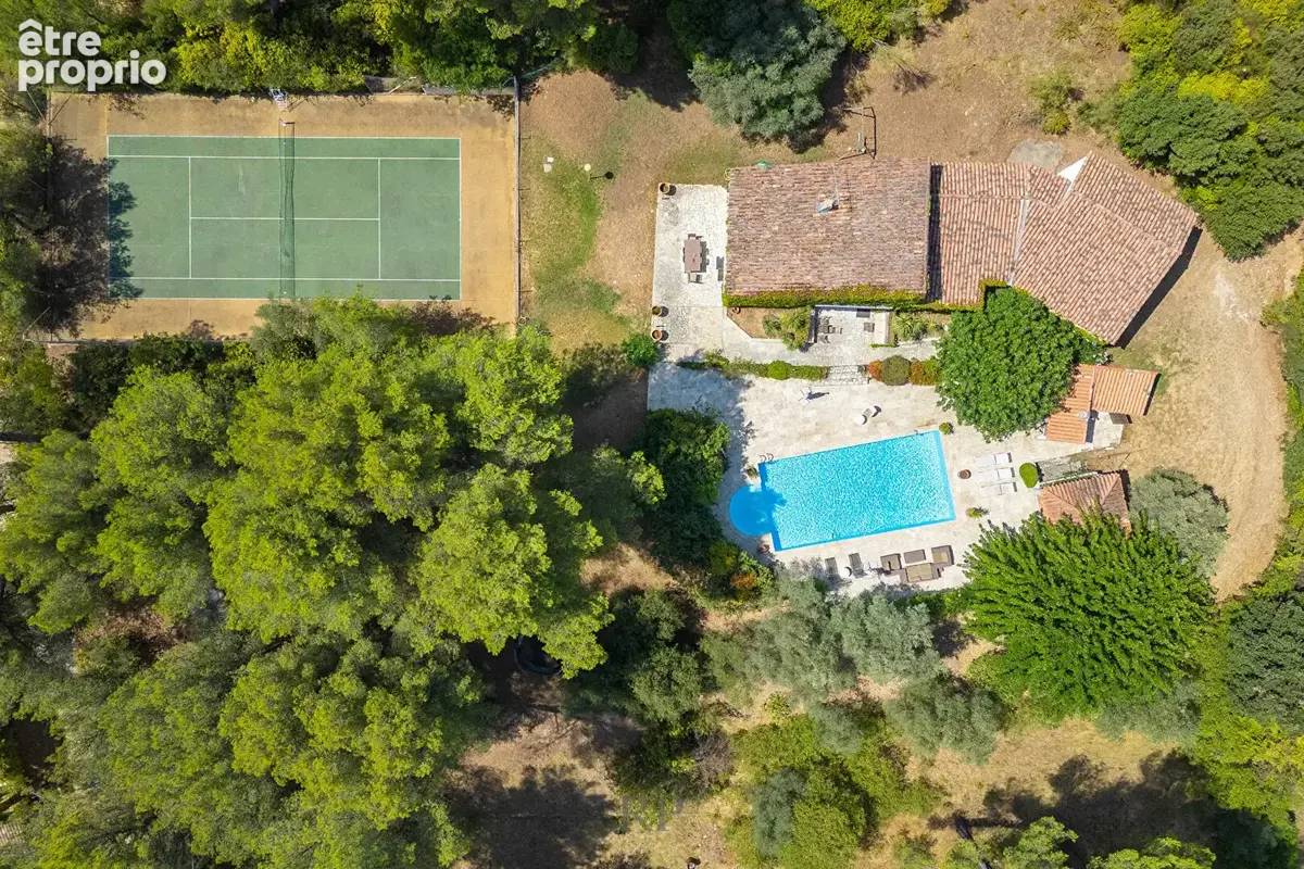 Villa Aubagne 8 pièce(s) 280 m2, calme, piscine, tennis - photo 2