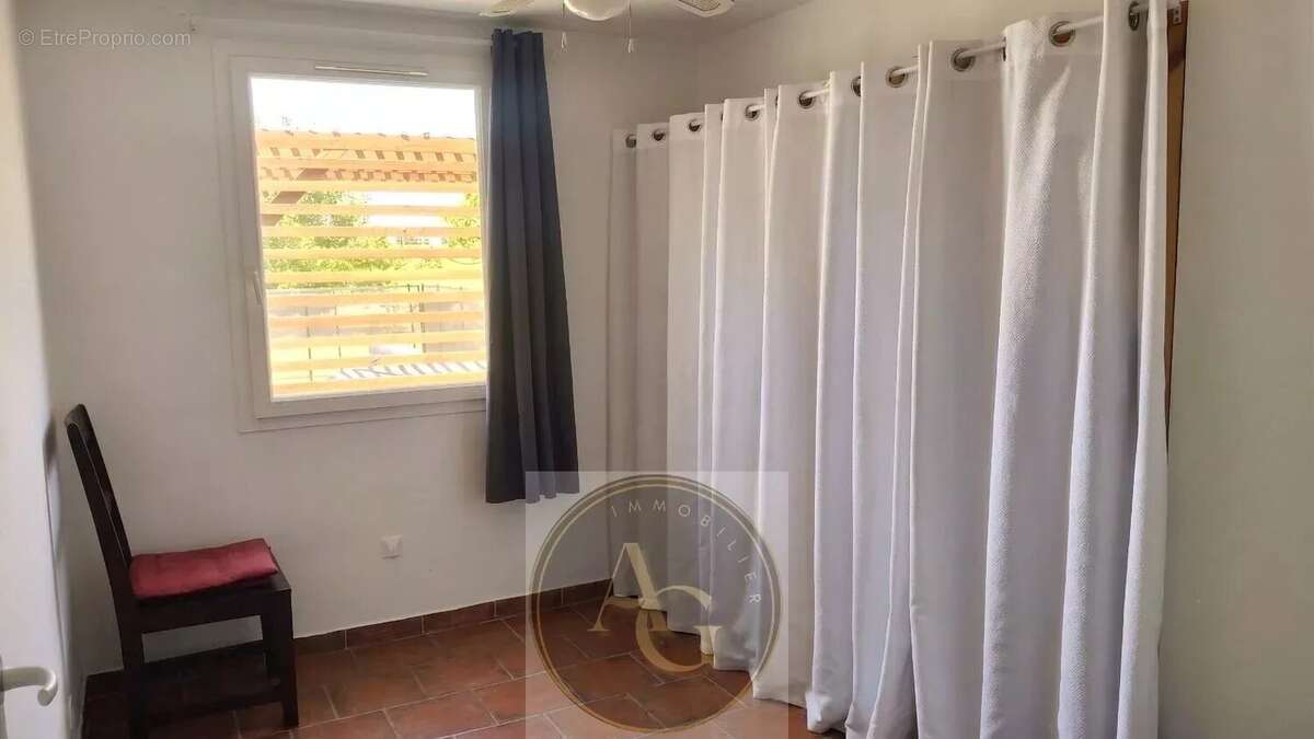Villa T6 117m² sur terrain de 1600m² - photo 9