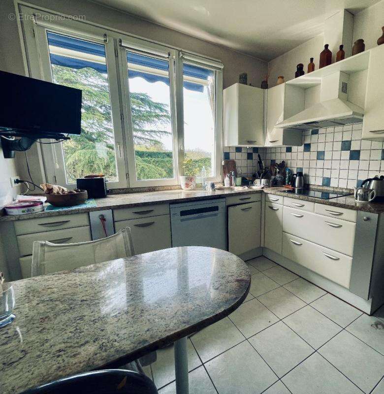 Appartement à BOUGIVAL