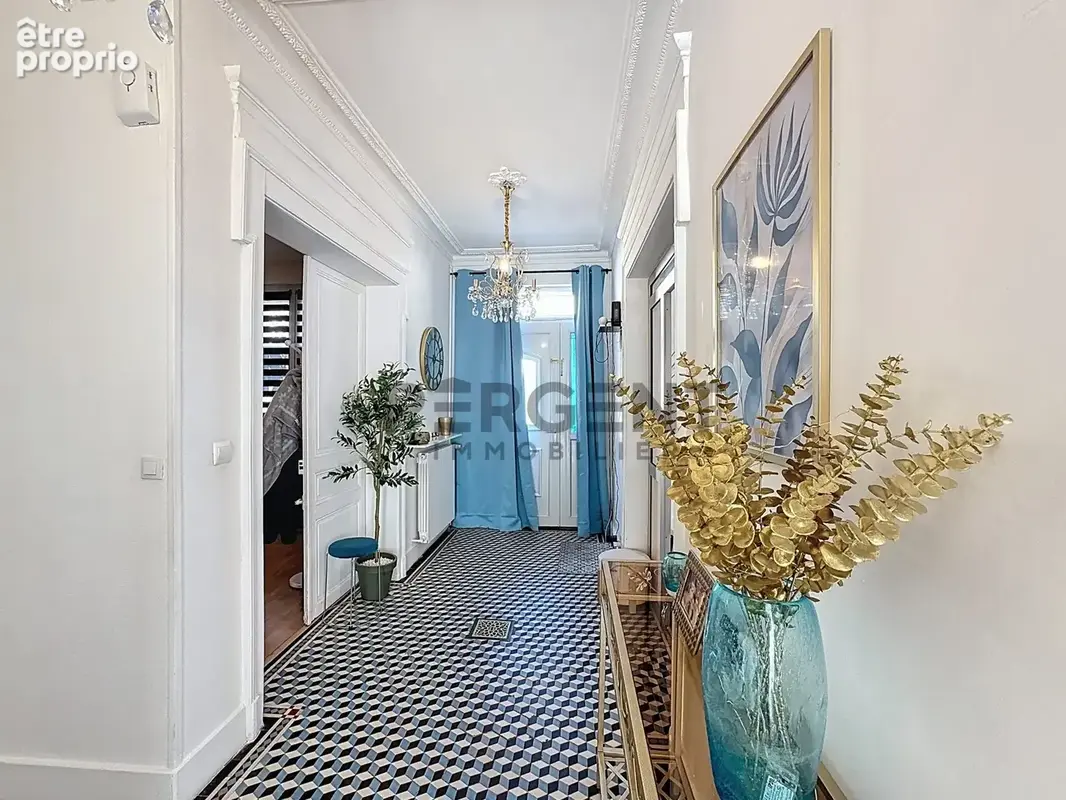 Maison 10 pièces 211 m² à vendre à Charleville-Mezieres (08000) - photo 6