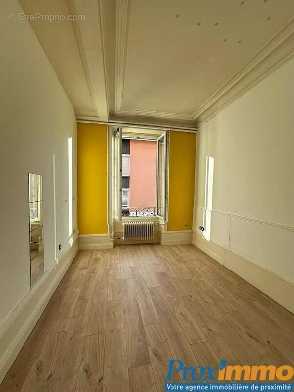 Appartement à VOIRON