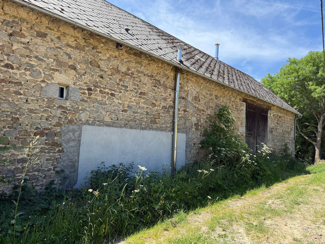 Maison à CHARENSAT