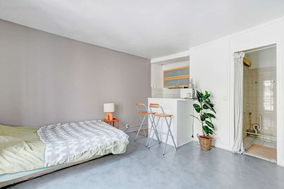 Appartement à PARIS-11E