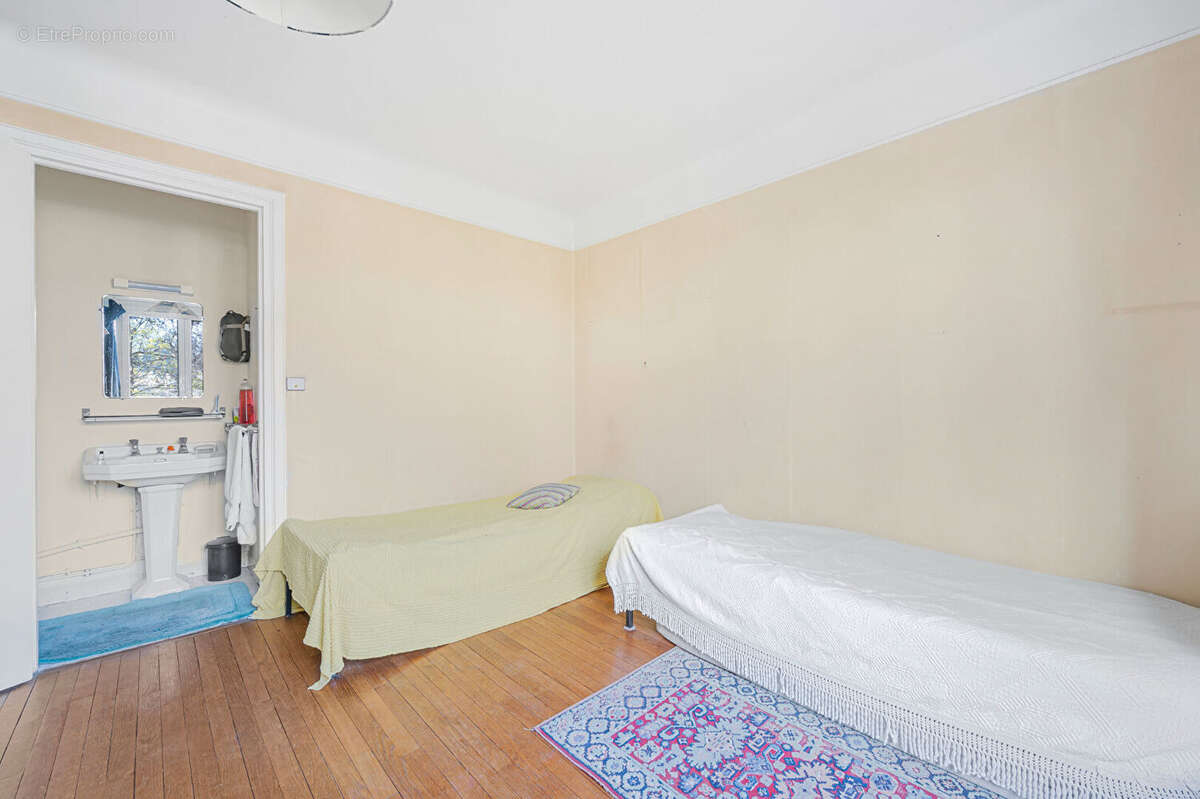 Appartement à SEVRES