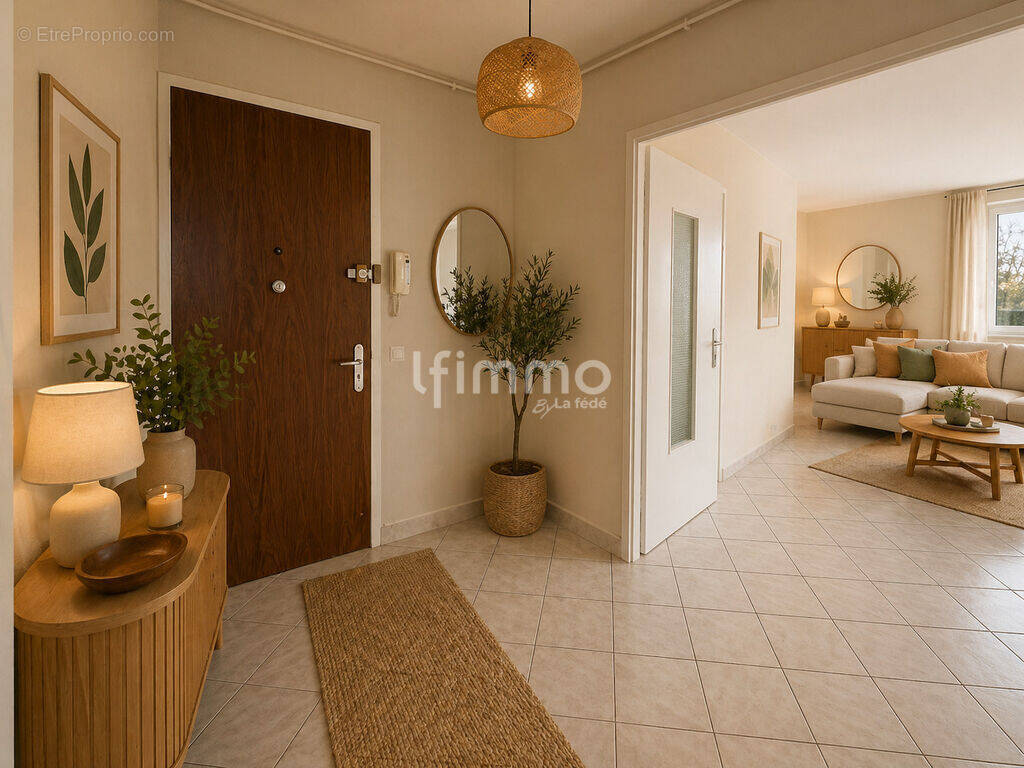 Appartement à PIERRE-BENITE