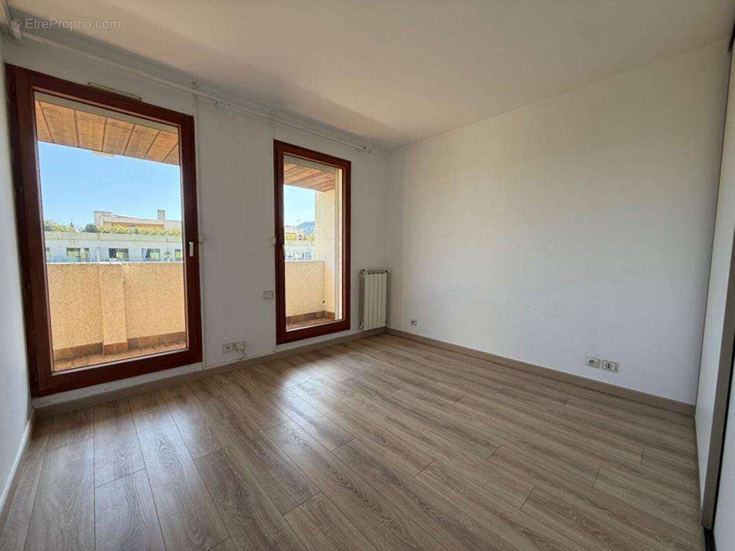 Appartement à HYERES