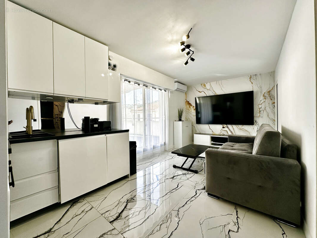 2 pièces 35 m2 + 32 m2 de terrasse à ciel ouvert + parking & cave - photo 4