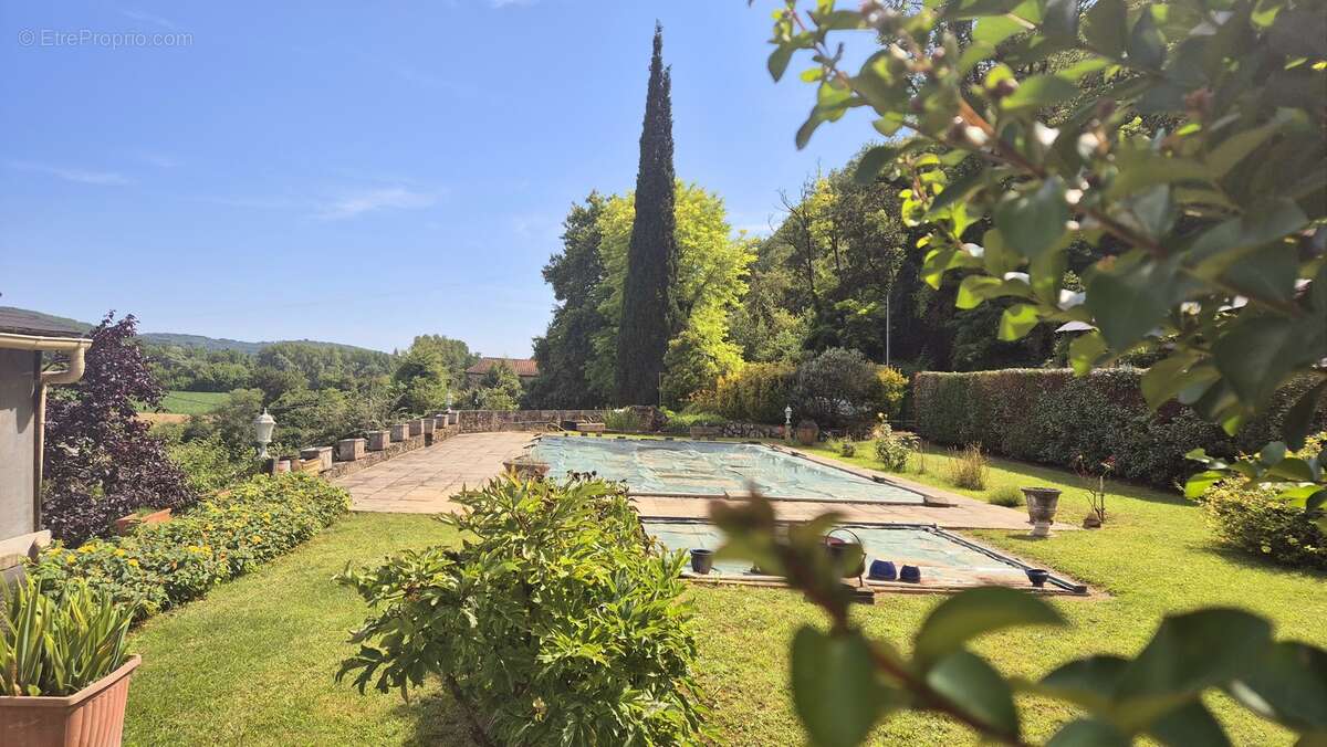 Maison à SAINT-CYPRIEN