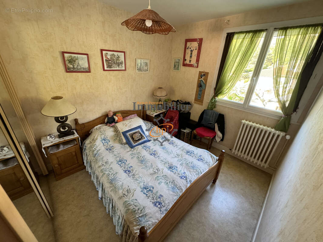 Appartement à SAINT-AFFRIQUE