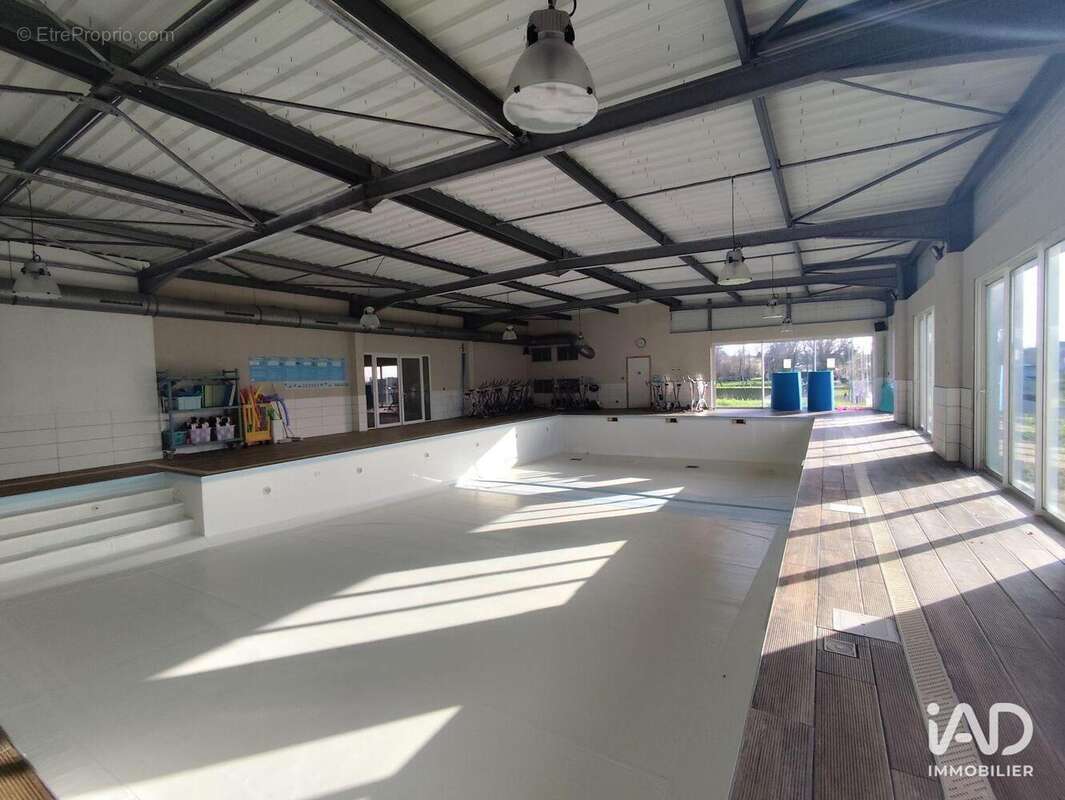 Photo 4 - Commerce à LUGON-ET-L'ILE-DU-CARNAY