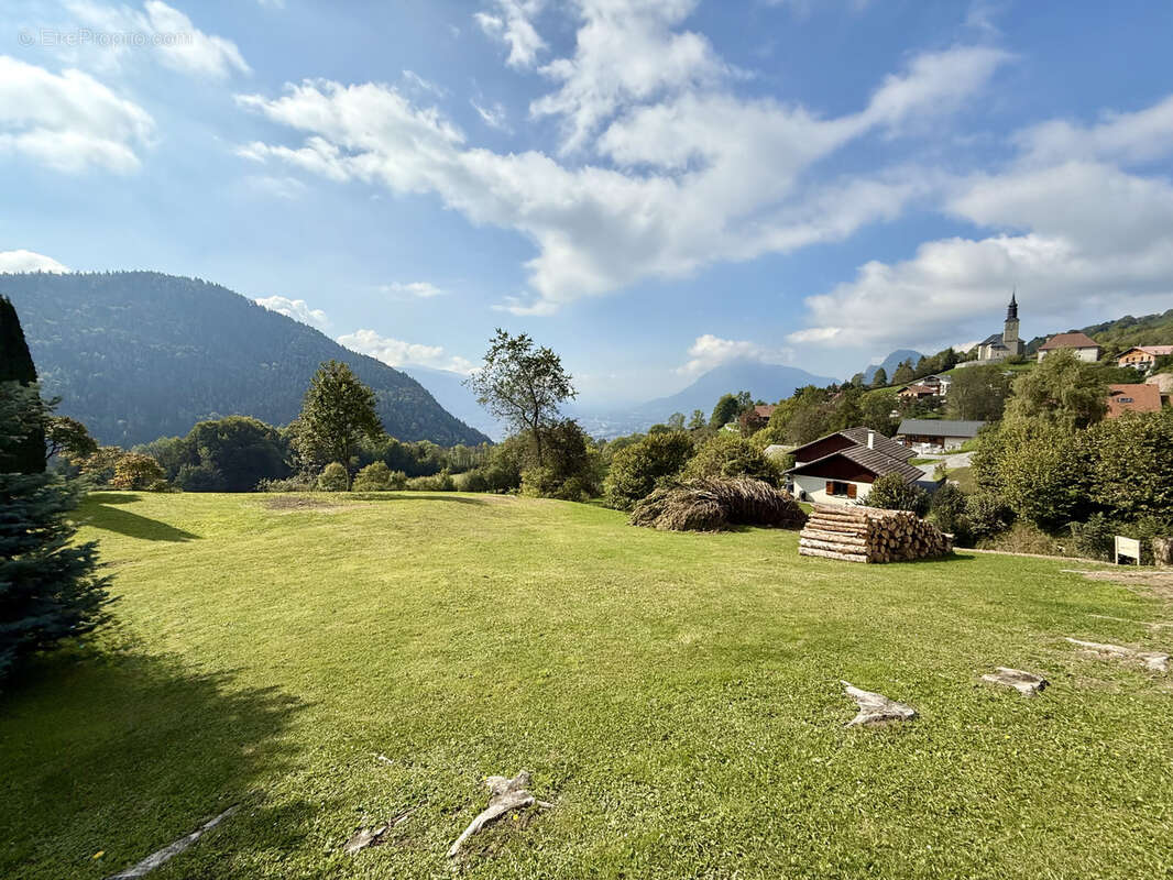 Terrain à SAINT-SIGISMOND