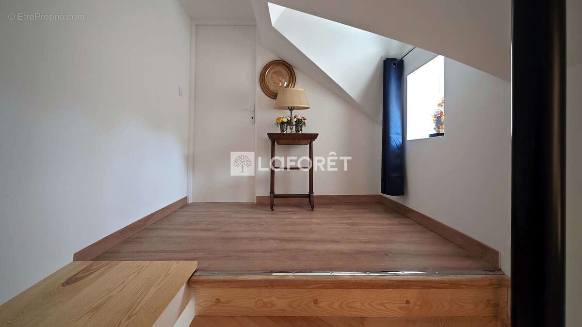 Demeure de prestige Saint-Pardoux-la-Rivière 5 pièces 155 m² - photo 13