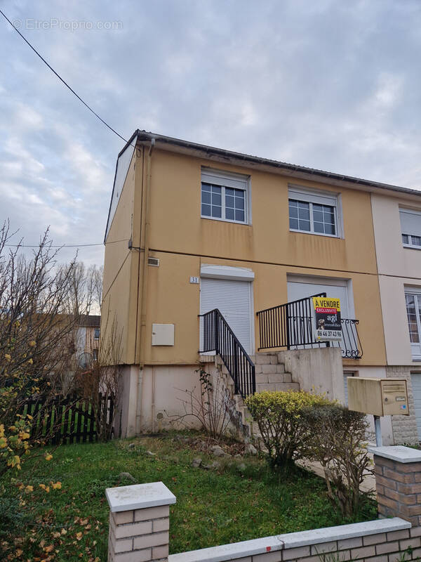 Maison à COUDEKERQUE-BRANCHE