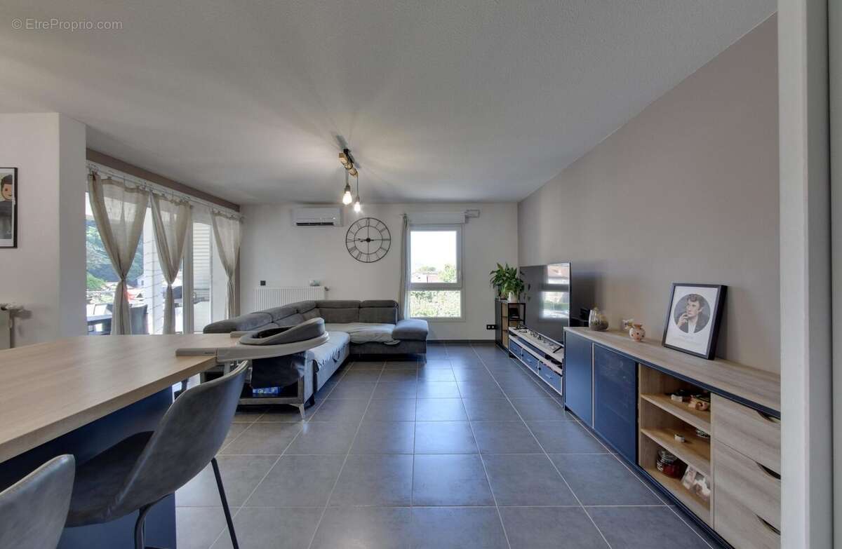 Appartement à VILLARD-BONNOT
