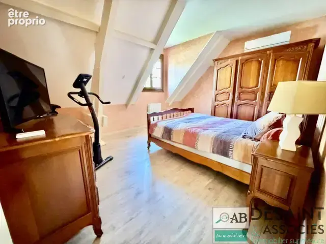 Maison familiale à vendre 6 pièces   139,75 m2   Terrain 620 m2   Condé-Sainte-Libiaire - photo 13