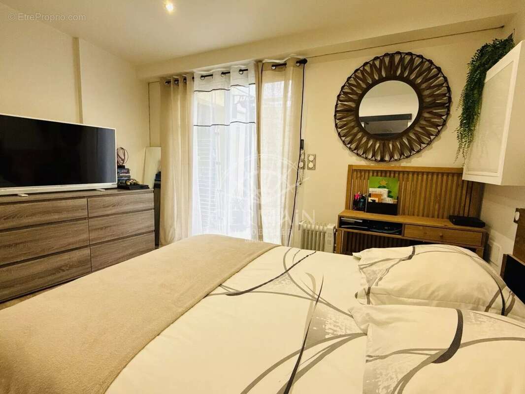 Maison à L'ISLE-SUR-LA-SORGUE