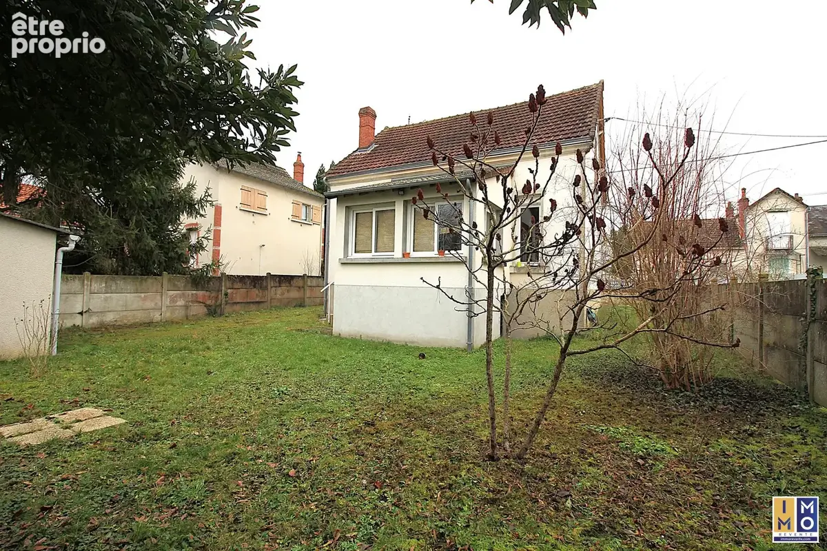 Maison 4 pièces 88 m² à vendre à Vierzon (18100) - photo 2