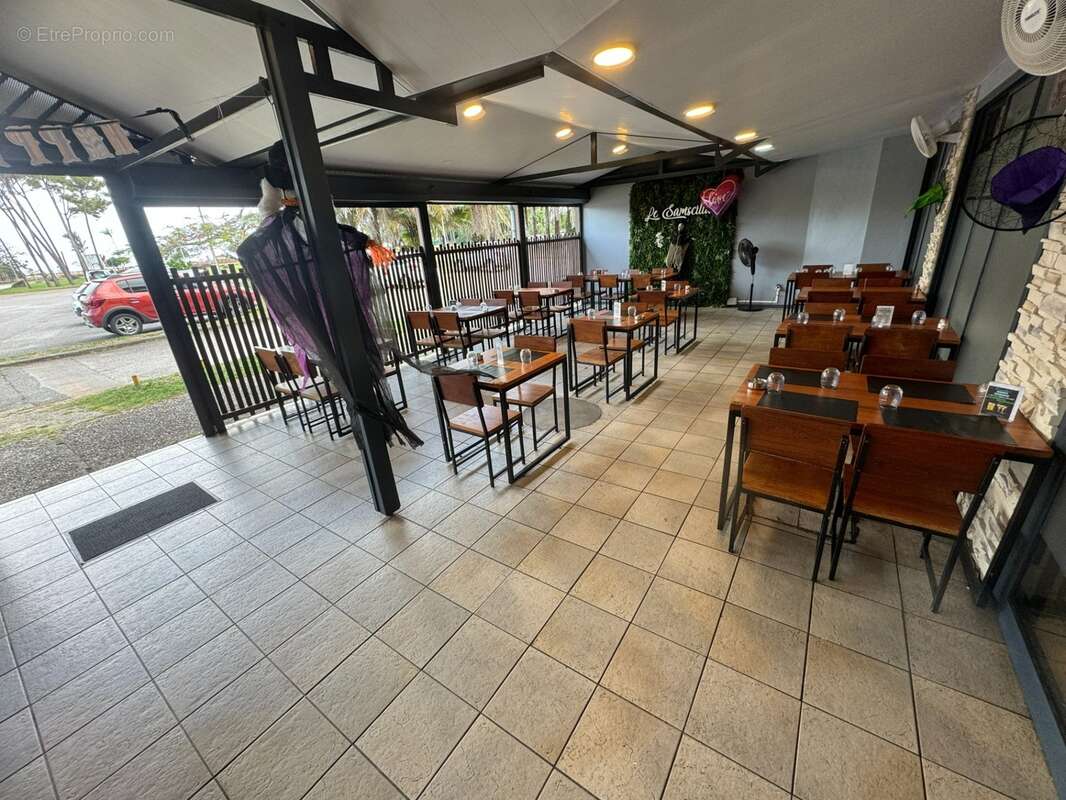 A vendre, superbe fonds de commerce d'un grand Restaurant idéalement situé à Kourou - photo 5