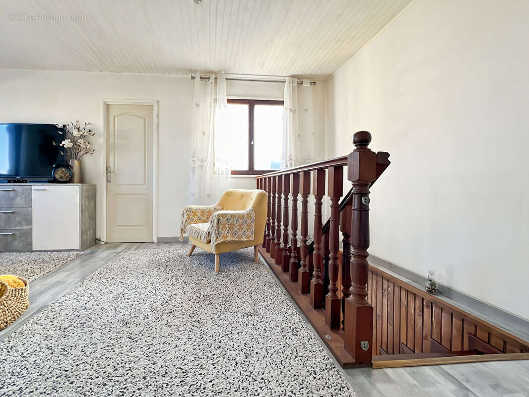 Maison à SAINT-OUEN-L'AUMONE