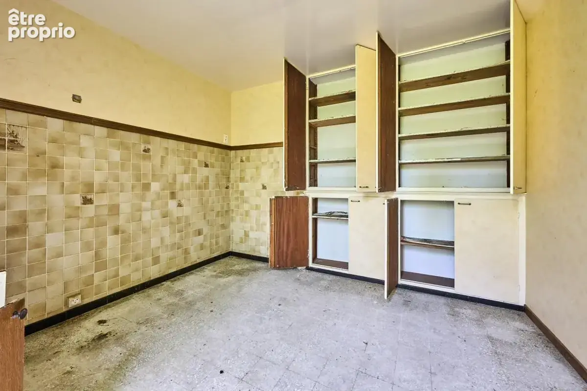 Immeuble et dépendances - 781 m² - Pouilly-en-Auxois (21) - photo 13
