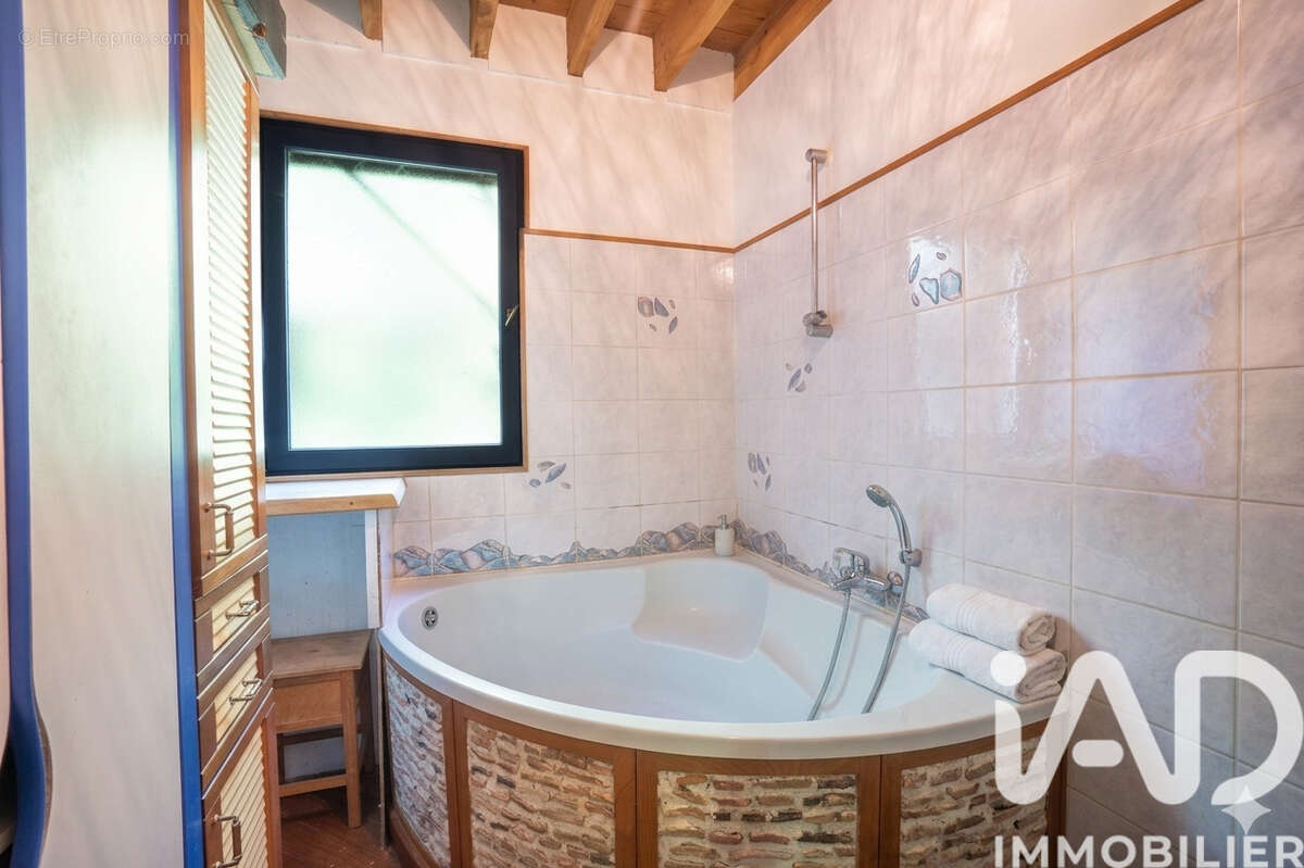 Photo 6 - Maison à L'HERM
