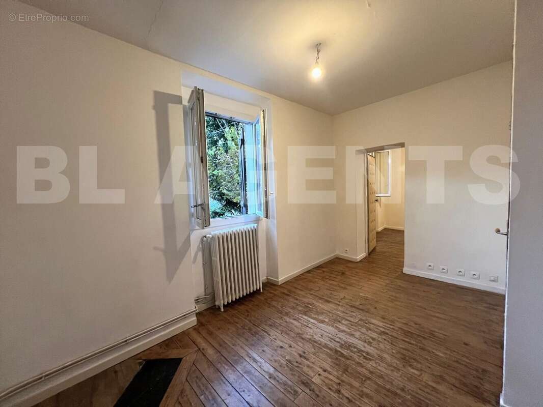 IMG_3437 - Maison à THORIGNY-SUR-MARNE