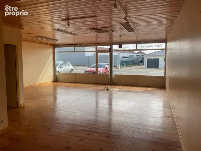 Commerce 220 m² à vendre à Montrevel-En-Bresse (01340) - photo 6