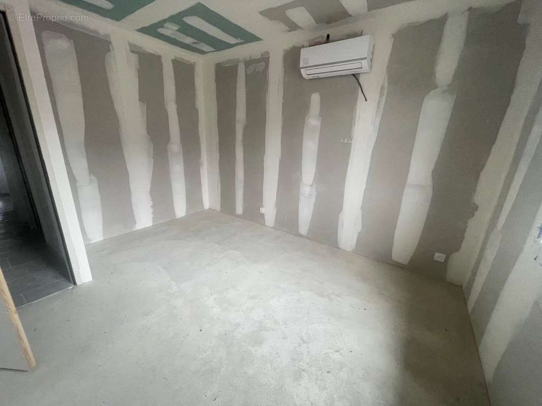 Maison à VAILLY-SUR-AISNE