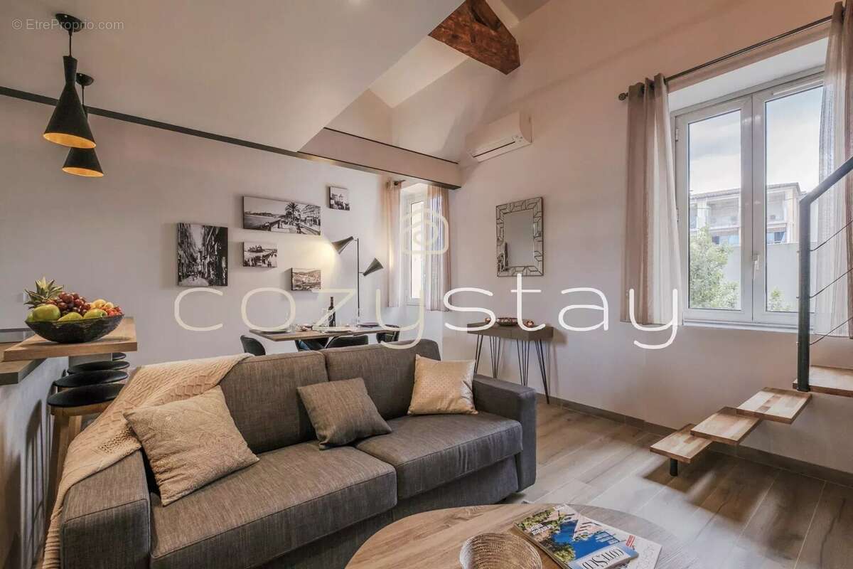 Appartement à CANNES