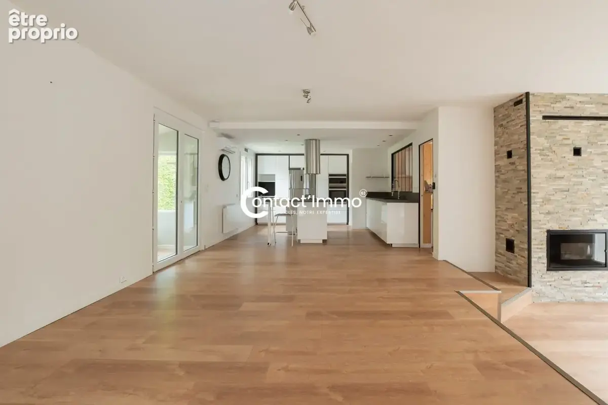 Maison 6 pièces 180 m² à vendre à Aydat (63970) - photo 6