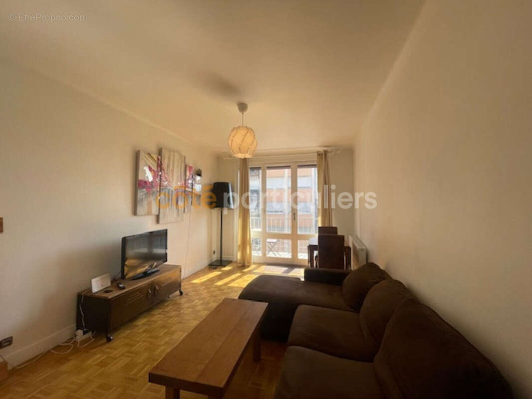 Appartement Tarbes 3 pièce(s) 59 m2 - photo 3