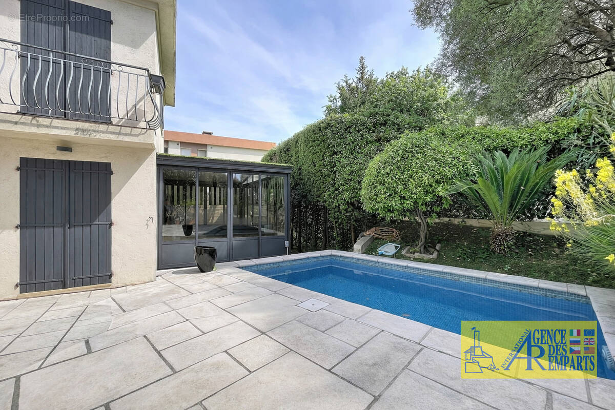 Maison à ANTIBES