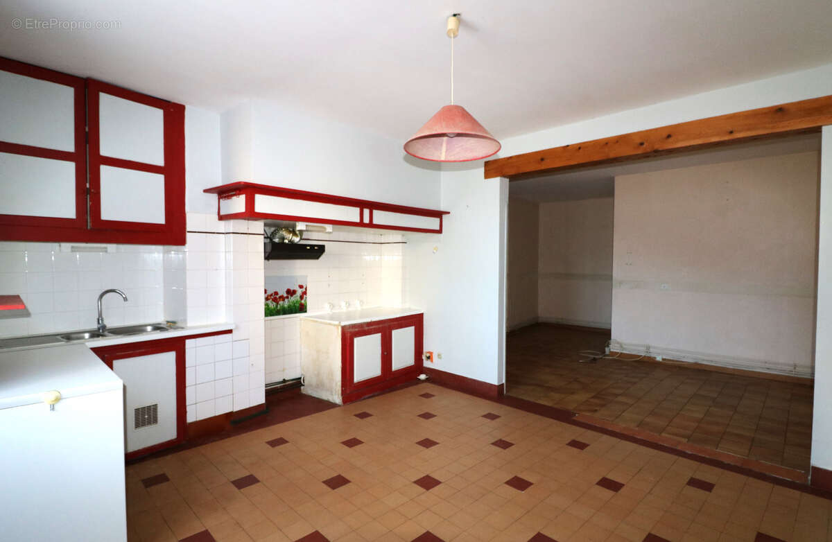 Maison de village 2 logements/garage/jardin - photo 8