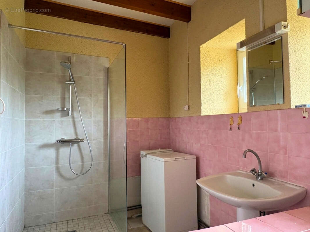 Maison à SAINTE-SEVERE