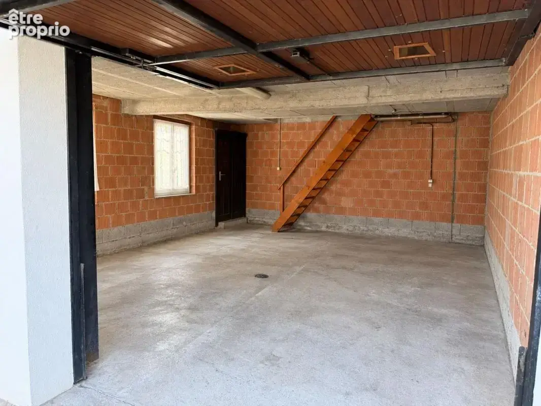Maison 6p à rafraichir, implantée sur un terrain de 10,08 ares clôturé - photo 30