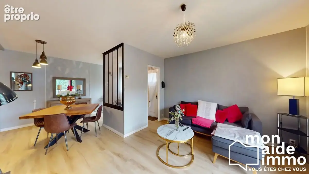 Appartement 4 pièces 87 m² à vendre à Floirac (33270) - photo 2