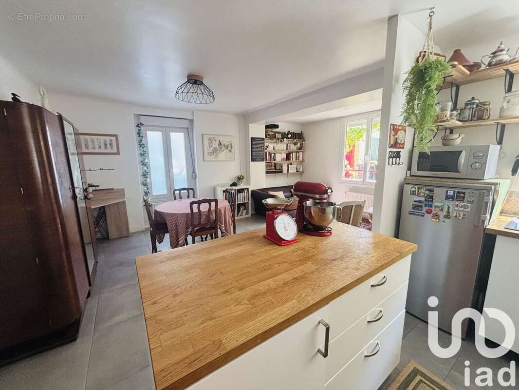 Photo 8 - Maison à SAINT-MAUR-DES-FOSSES