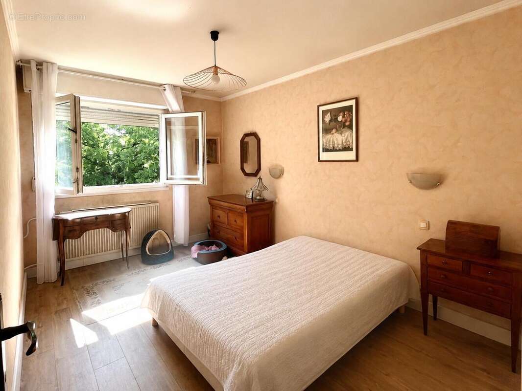 Appartement 73 m² à La Mulatiere  - photo 7