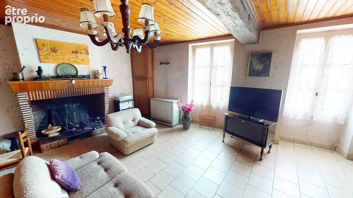 Maison 124 m² à Clery-Saint-Andre  - photo 3