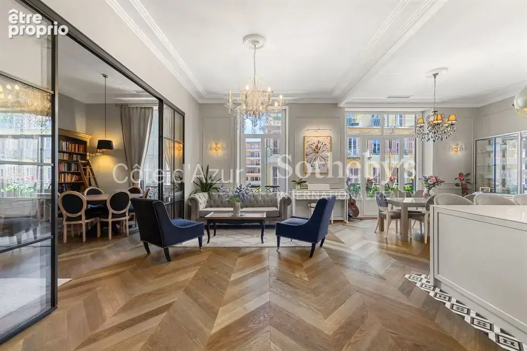 Nice centre, appartement bourgeois 3 pièces de 134 m² Carrez proche Place Masséna - photo 2